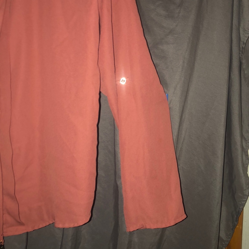 Rust orange blouse - Picture 4 of 4